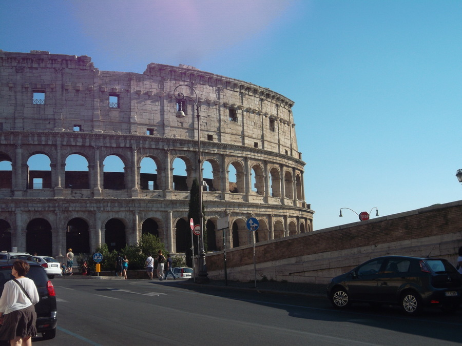 01_colosseo.jpg