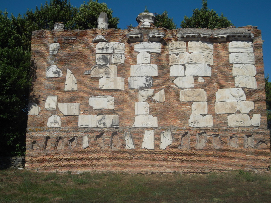 104_via_appia.jpg