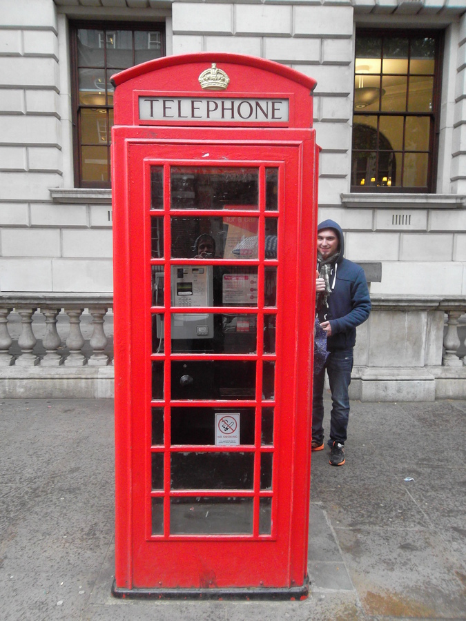 088_phone_booth.jpg