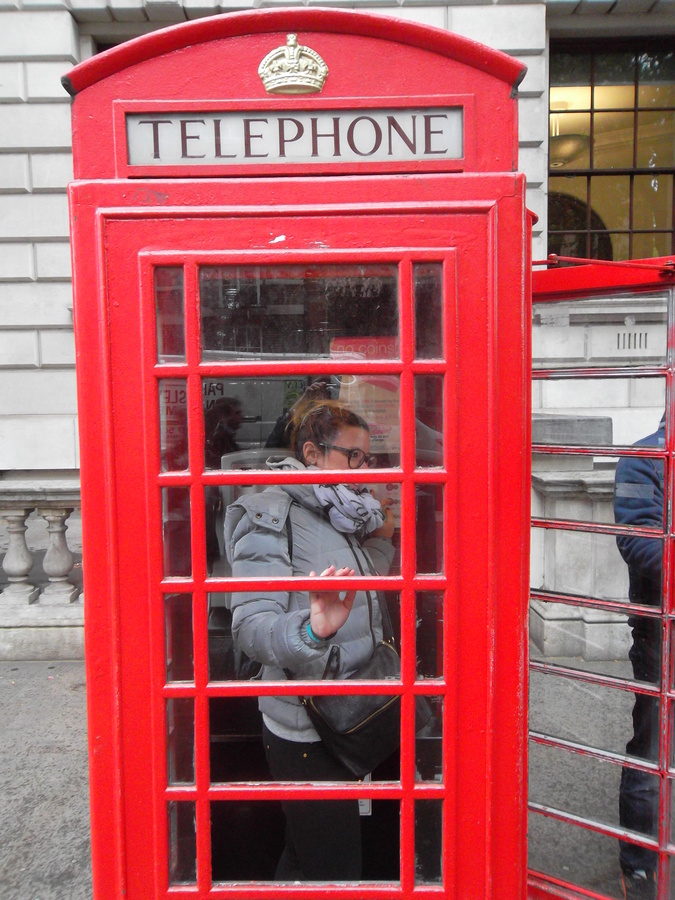 091_phone_booth.jpg