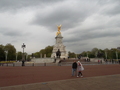 083_buckingham_palace.jpg