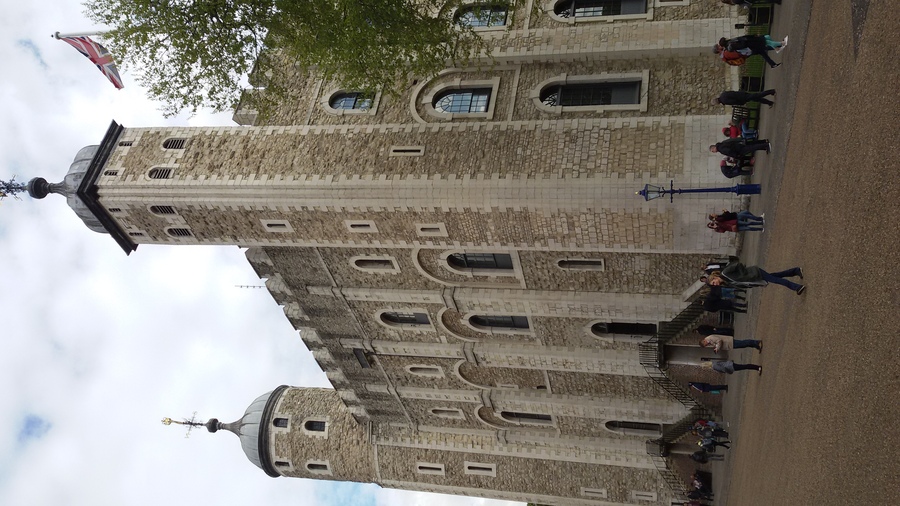 049_tower_of_london.jpg