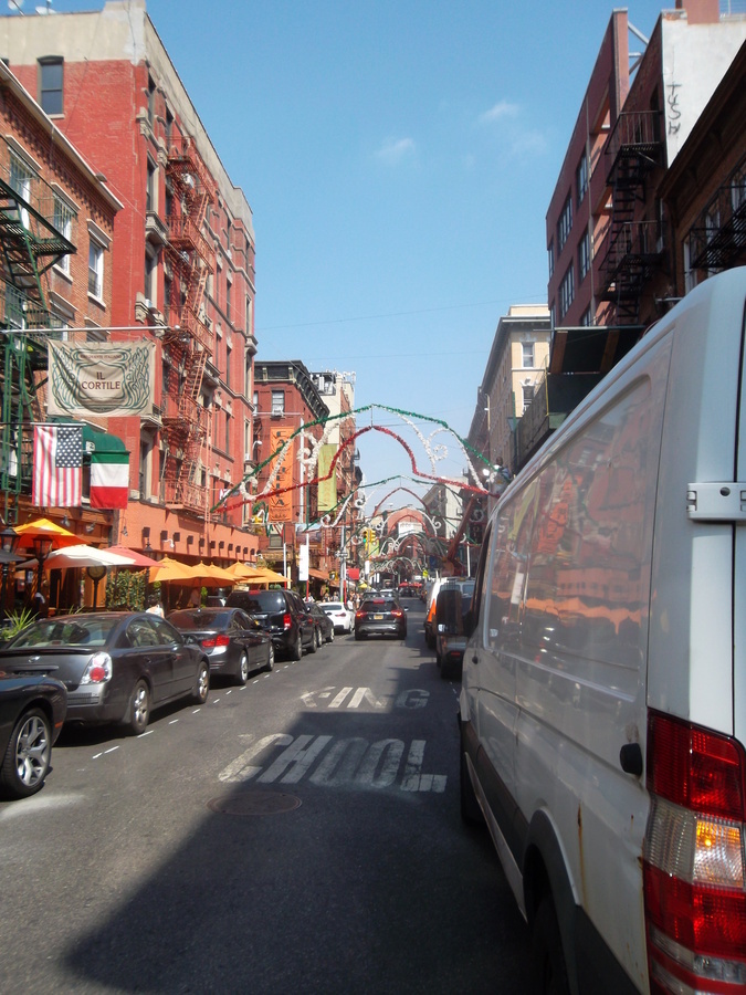 075_little_italy.jpg