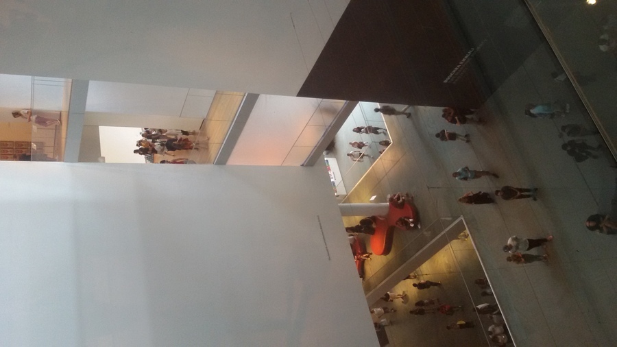 089_moma.jpg